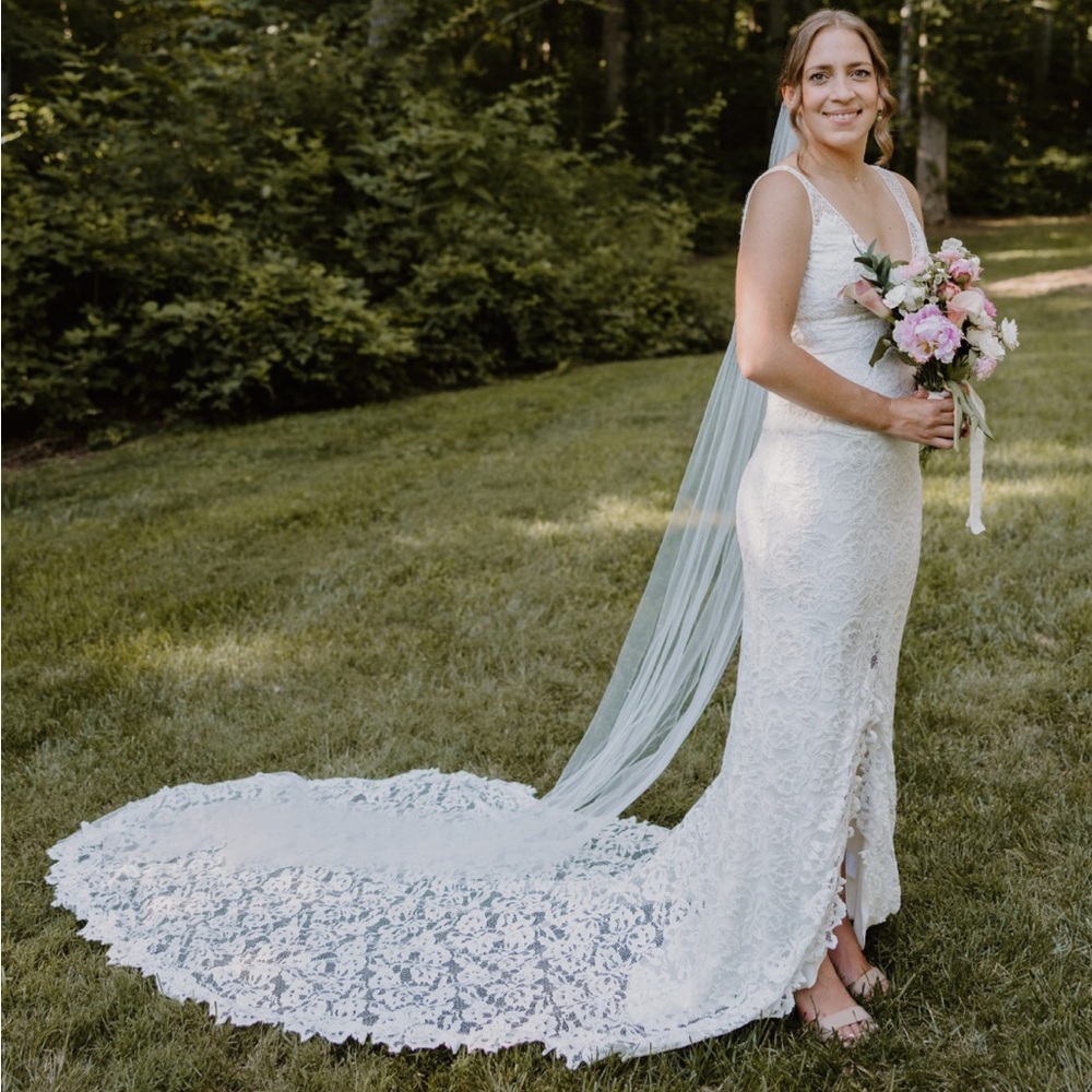 Beautiful Grace Loves Lace Gia dress-no longer sold in store/online!